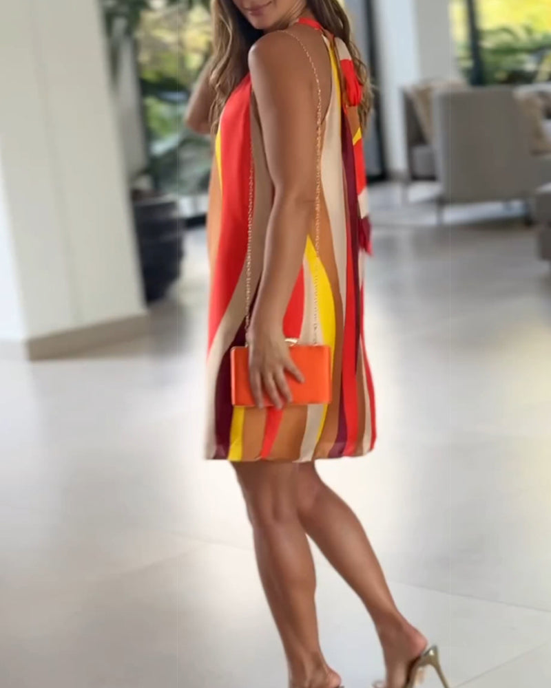 Halterneck färgglad klänning med band