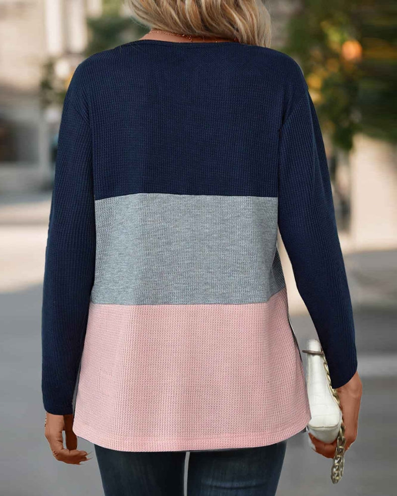 Avslappnad kontrast topp med knapp