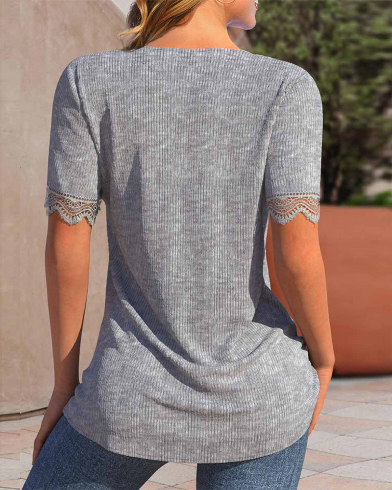 Enfärgad Kortärmad spets blus