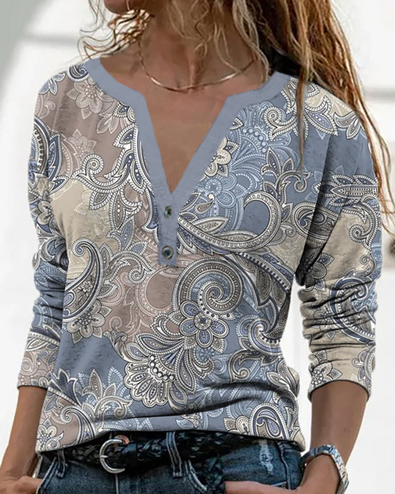Langermet Paisley topp med v-hals