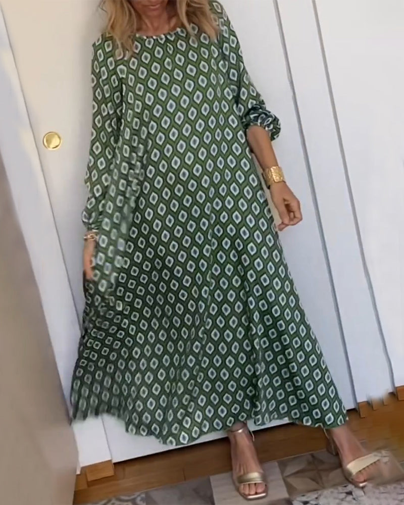 Klänning med geometriskt tryck