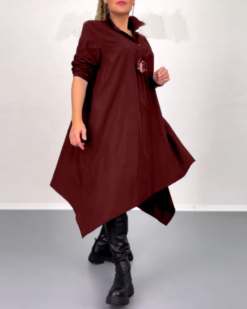 Enfärgad oregelbunden avslappnad klänning