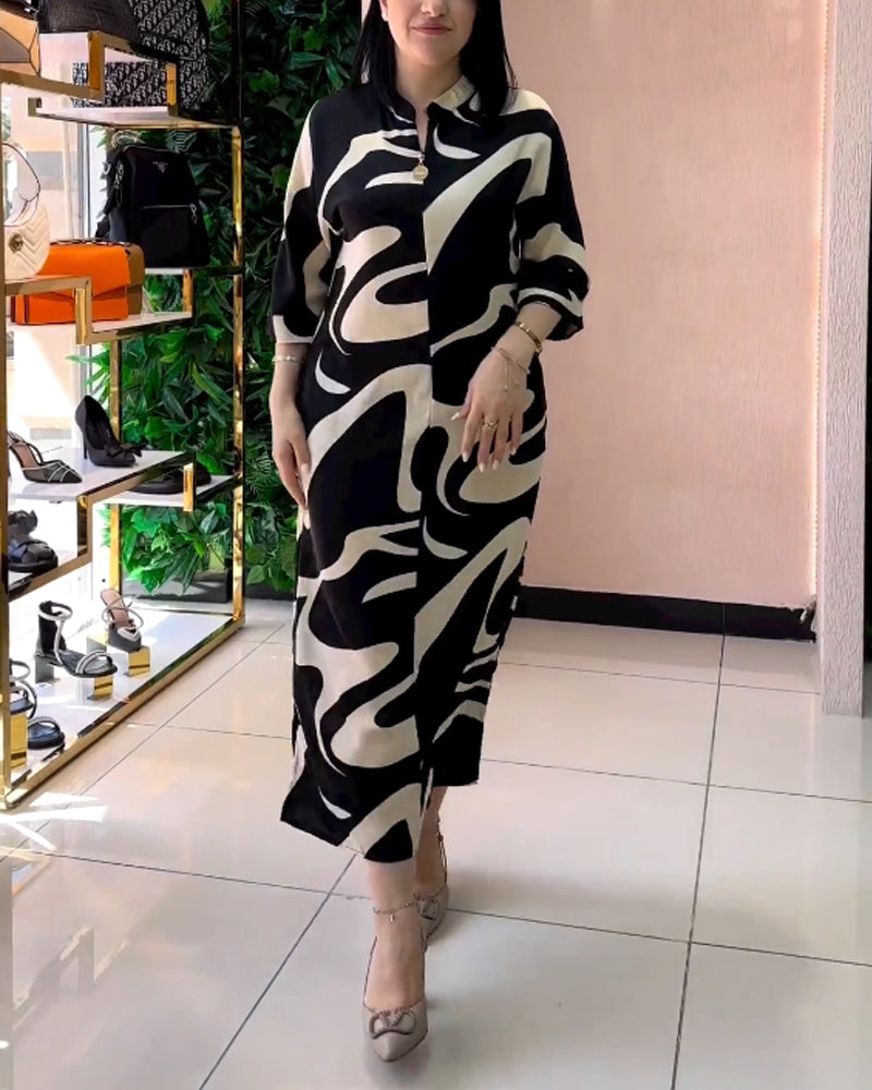 Klänningar med kontrasterande färger och tryck