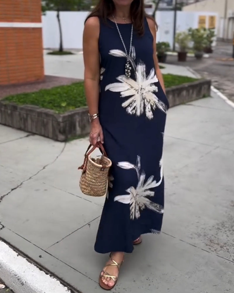 Klänning med fickor och ärmlös