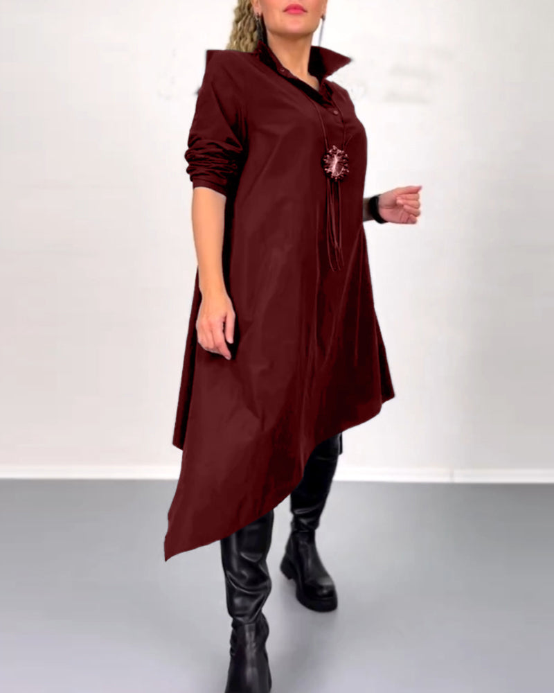 Enfärgad oregelbunden avslappnad klänning