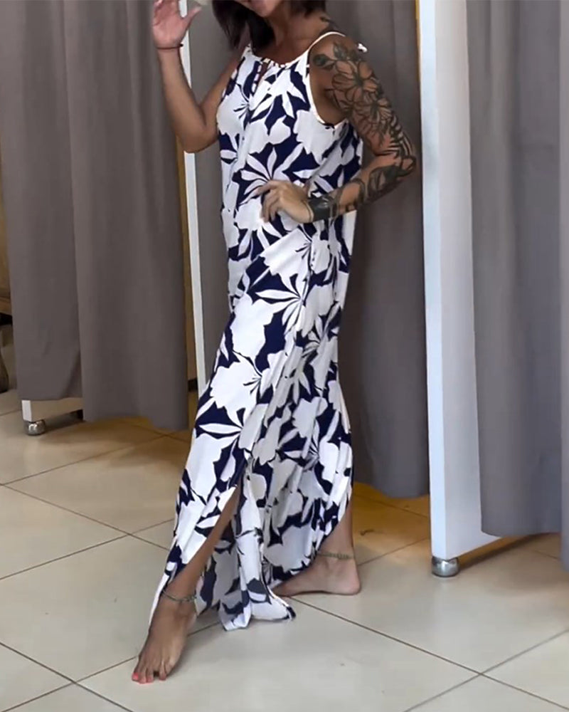 Klänning med knytband och tryck