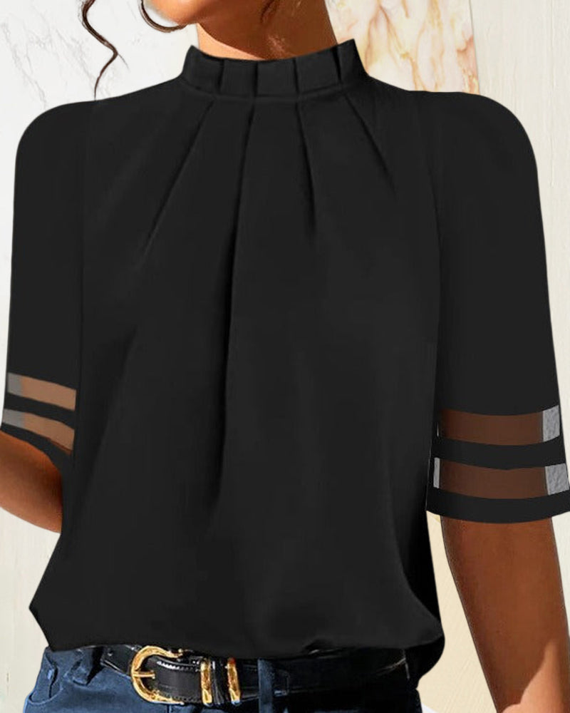 Plottringad topp i enfärgad