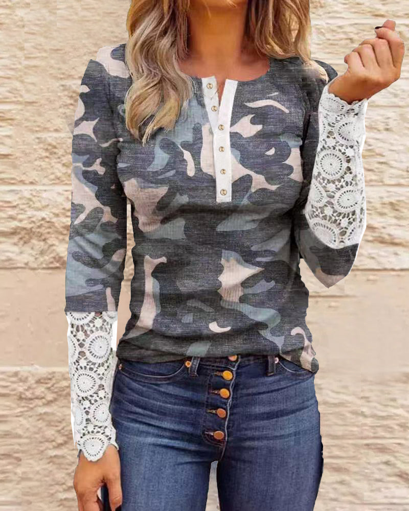 Panelad långärmad topp