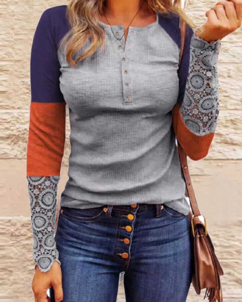 Panelad långärmad topp