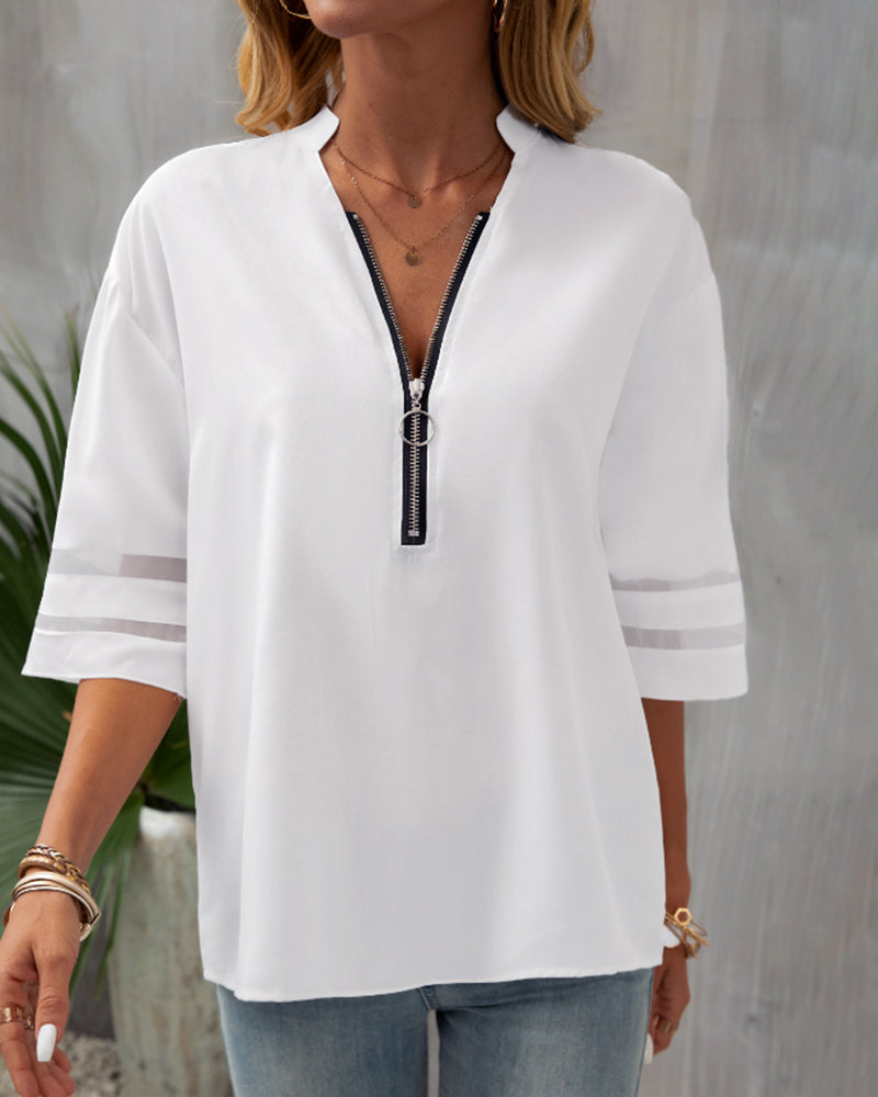 Enfärgad v-ringad blus