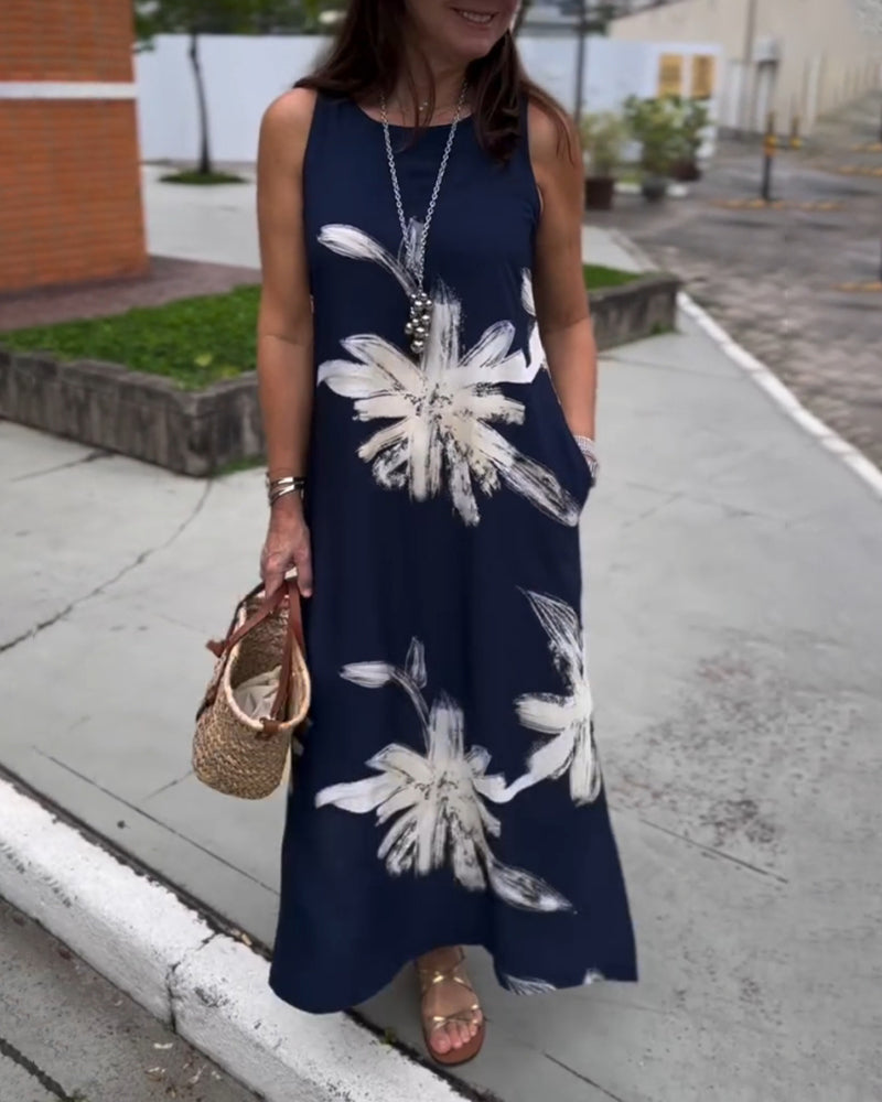 Klänning med fickor och ärmlös