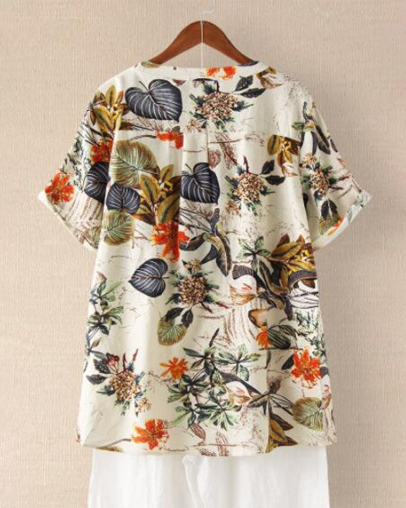 V-ringad T-shirt med tryck