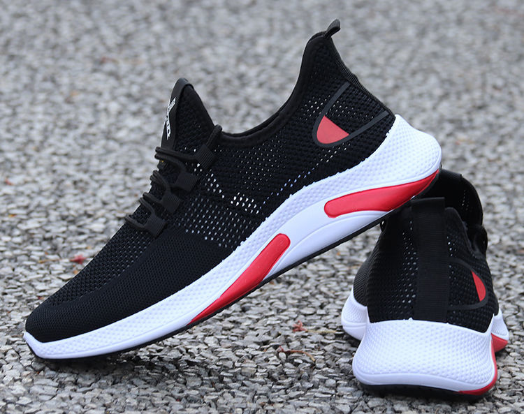 Reeve Sneakers