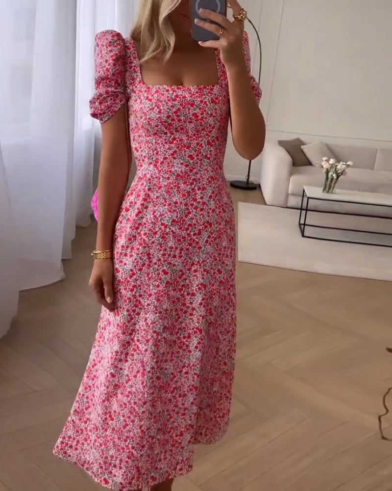 Klänning med tryckt bubbelärm med fyrkantig krage