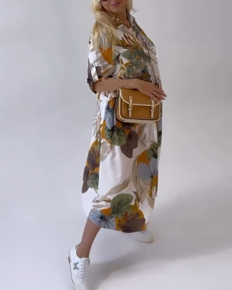 Fritidsklänning i lapel med bladtryck