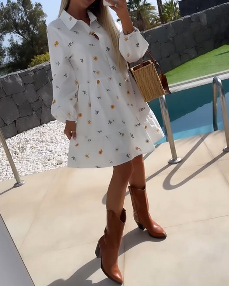 Klänning med lös passform och skjortkrage