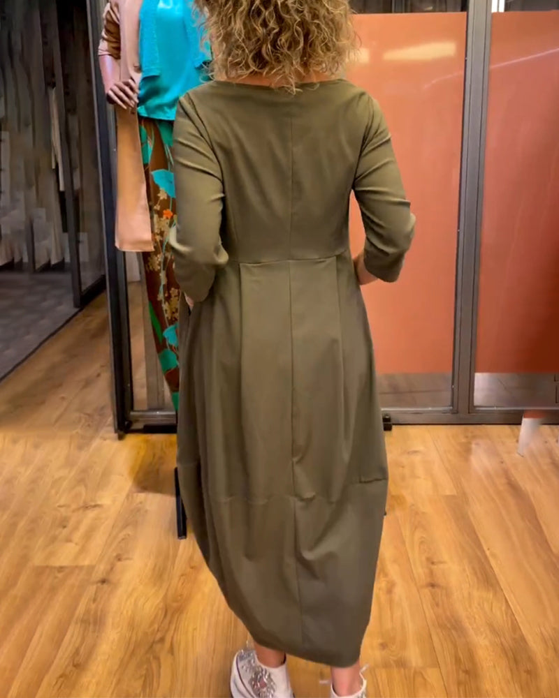 Klänning med rund hals 2/3 ärm