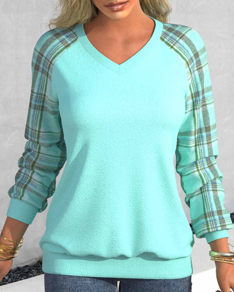 Rutig tröja med v-ringning och blockfärg