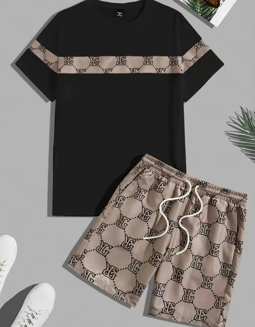2-delat Sommarset – T-shirt & Shorts med Loggdetalje