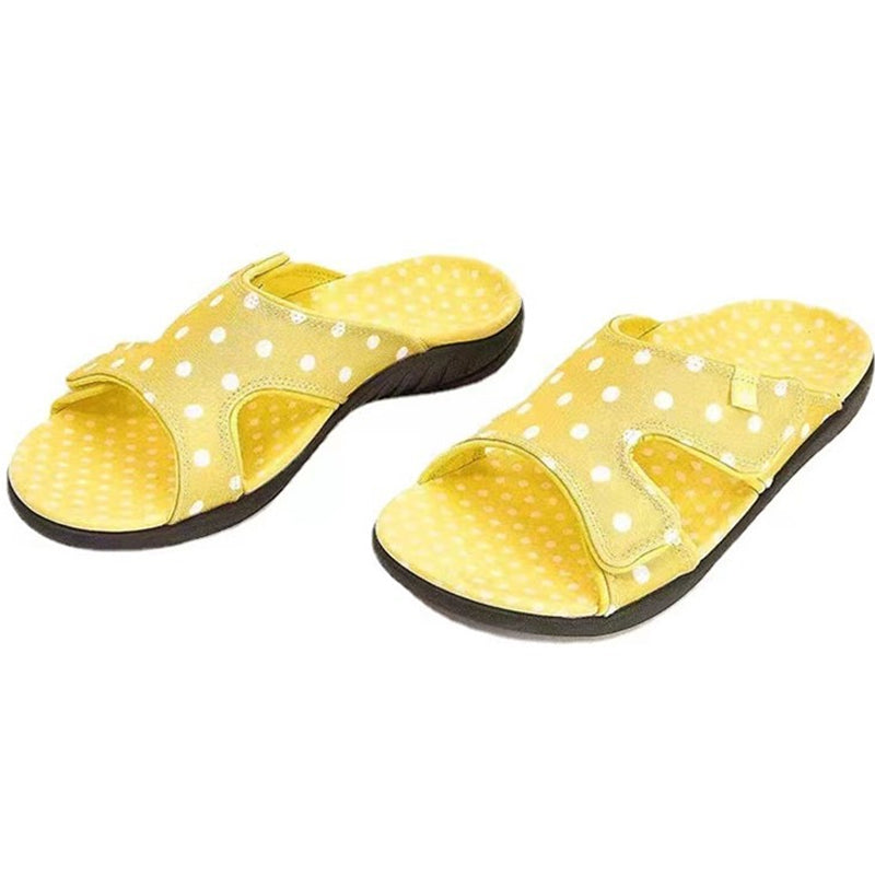 Moderiktiga och bekväma sandaler med halkskydd